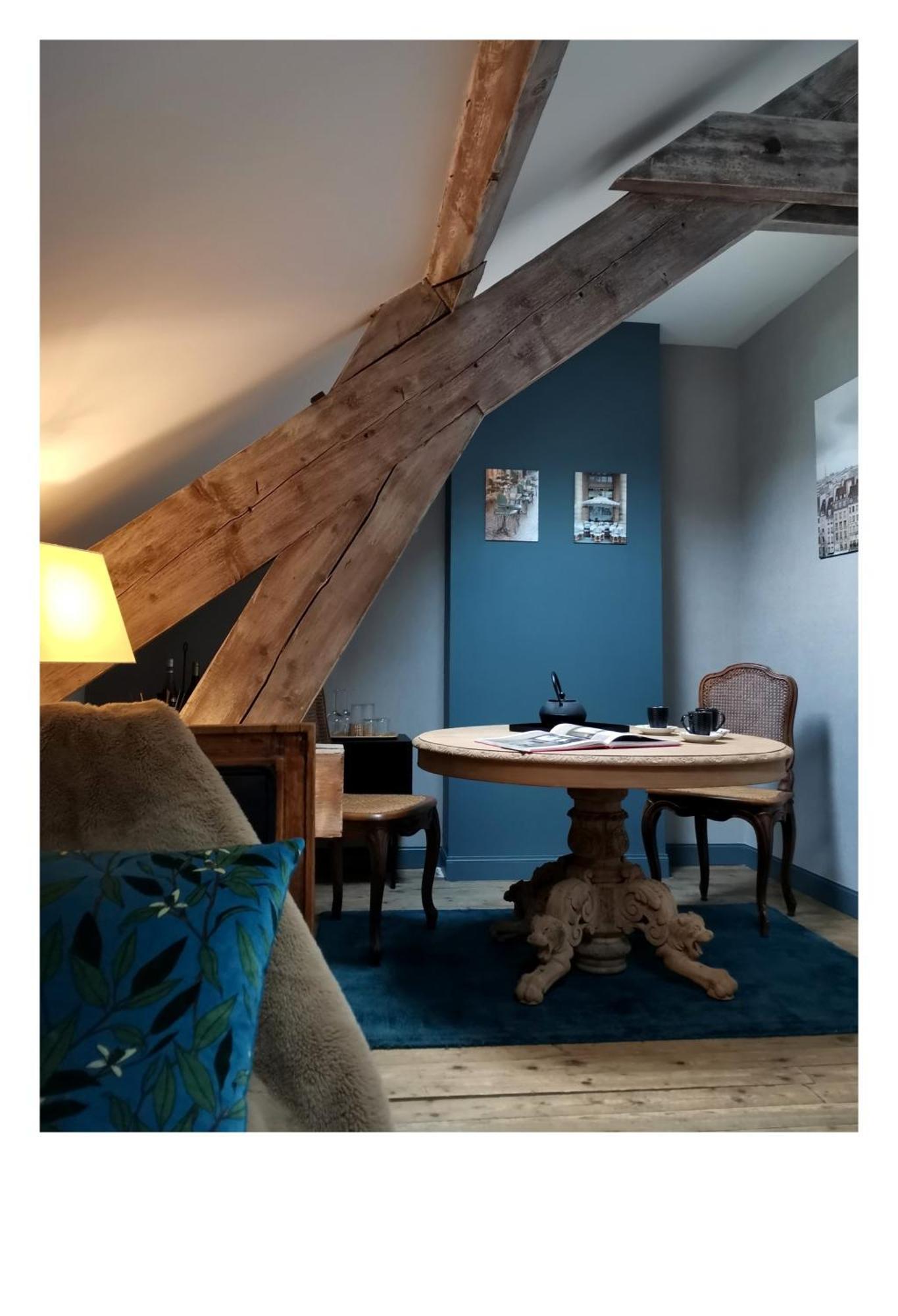 La Maison De Bed & Breakfast *